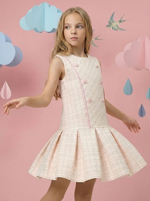 Платье А-силуэта из твида